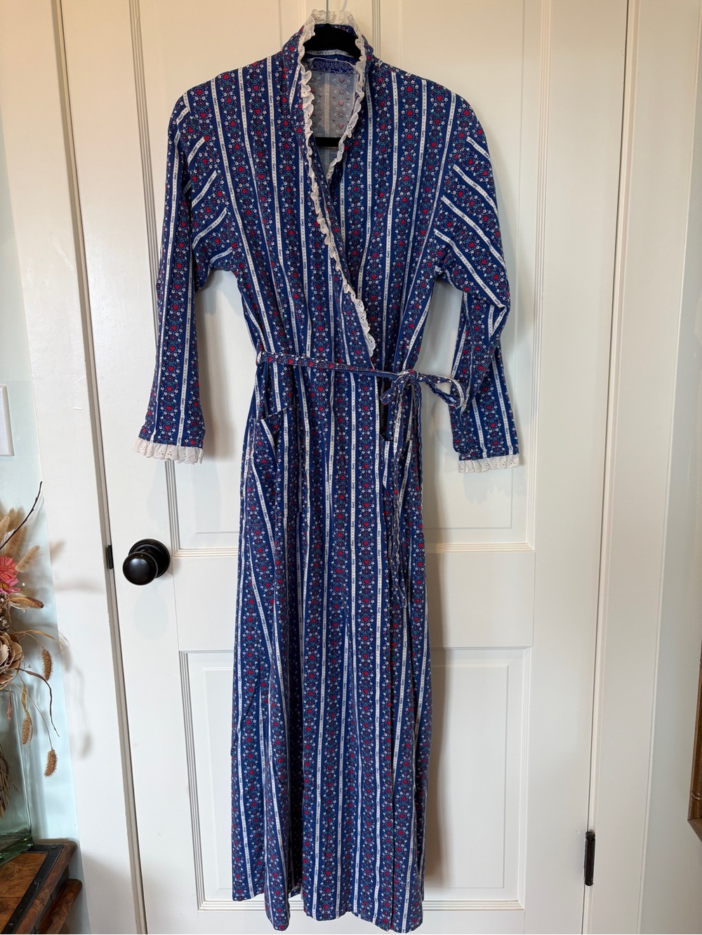 Vintage Lanz of Salzburg Blue Floral Flannel Robe